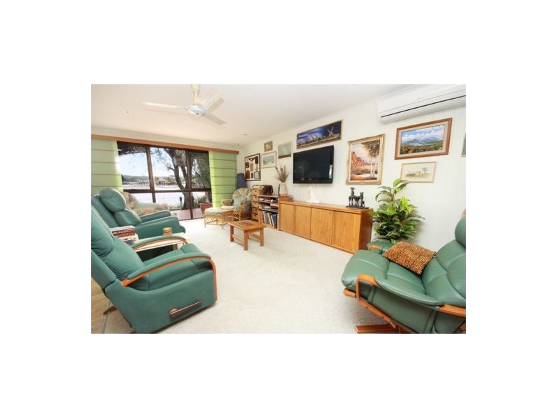 7 Summer Drive, Maroochydore QLD 4558
