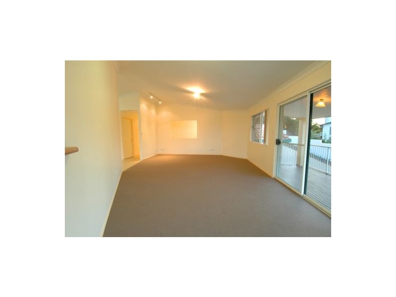 17 Forest Oak Court, Tanawha QLD 4556
