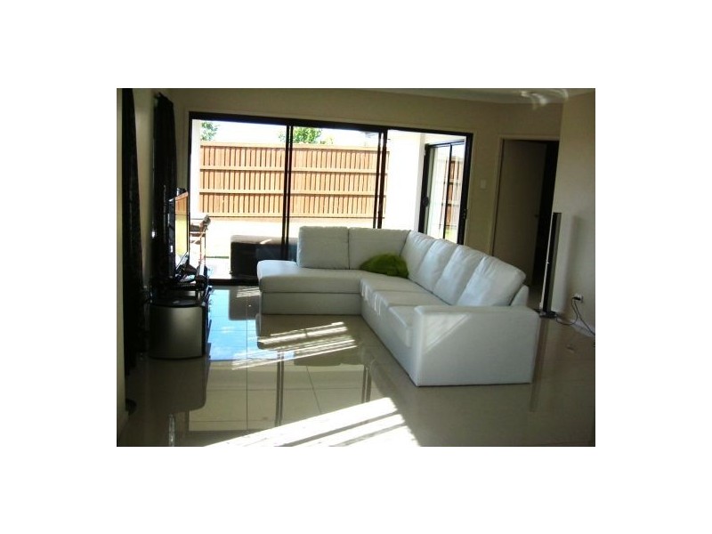 16 Flindersia Place, Mountain Creek QLD 4557