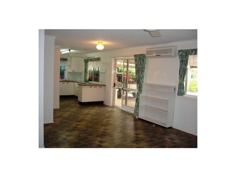 24 Kookabarra Cres, Bokarina QLD 4575