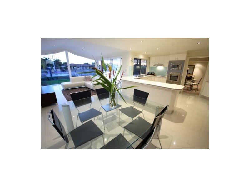 2 Jessica Boulevard, Minyama QLD 4575