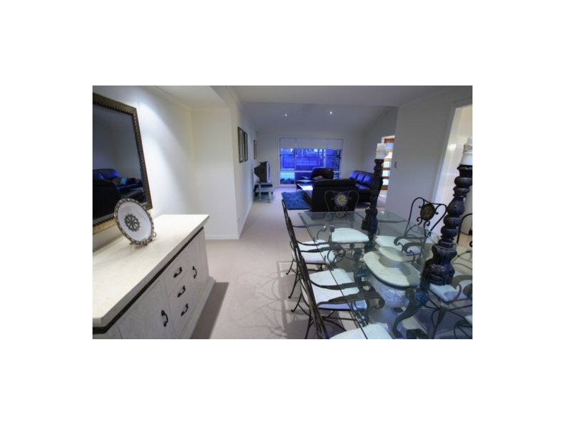 2 Jessica Boulevard, Minyama QLD 4575