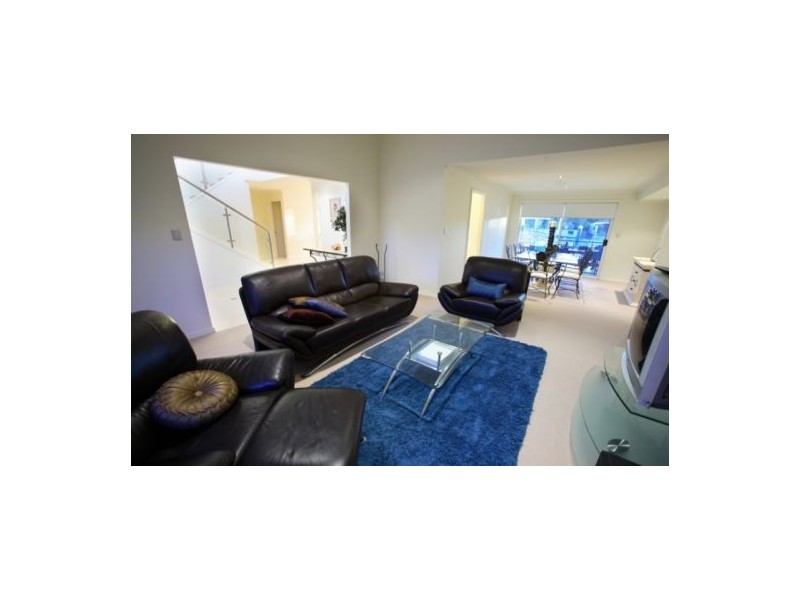 2 Jessica Boulevard, Minyama QLD 4575