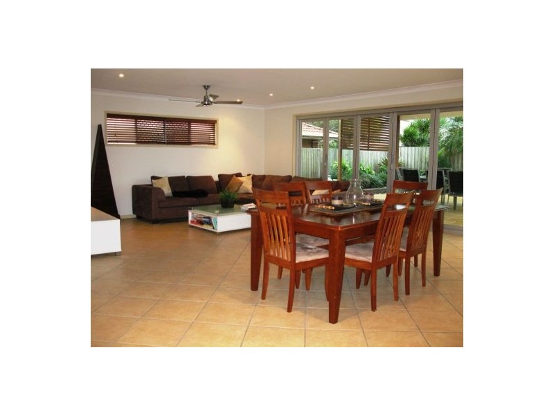24  UNDARA AVENUE, Buddina QLD 4575