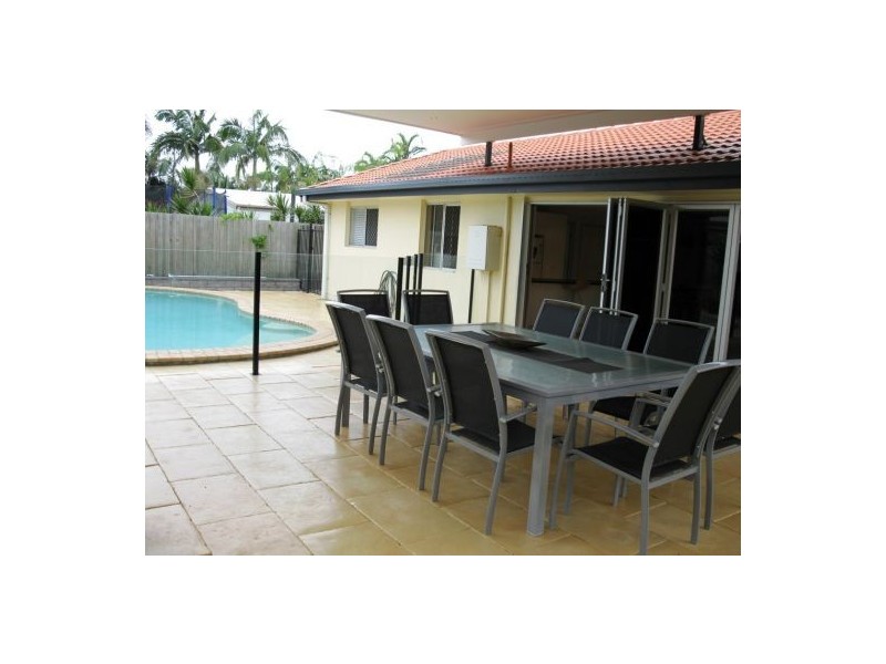 24  UNDARA AVENUE, Buddina QLD 4575