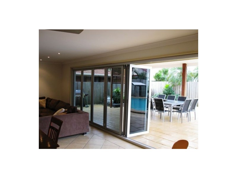 24  UNDARA AVENUE, Buddina QLD 4575