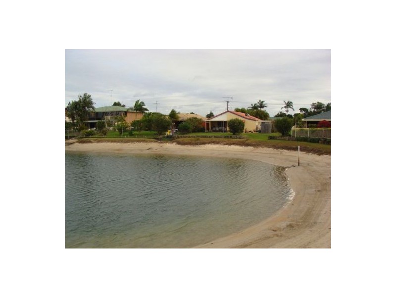 42 Glenlea Drive, Maroochydore QLD 4558