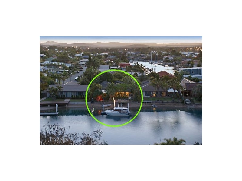 27 Kumbada Court, Minyama QLD 4575