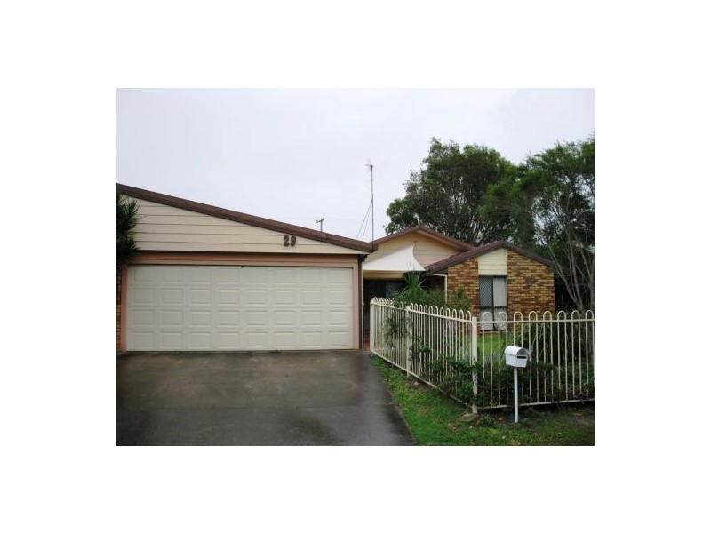 29 Illaroo Street, Warana QLD 4575