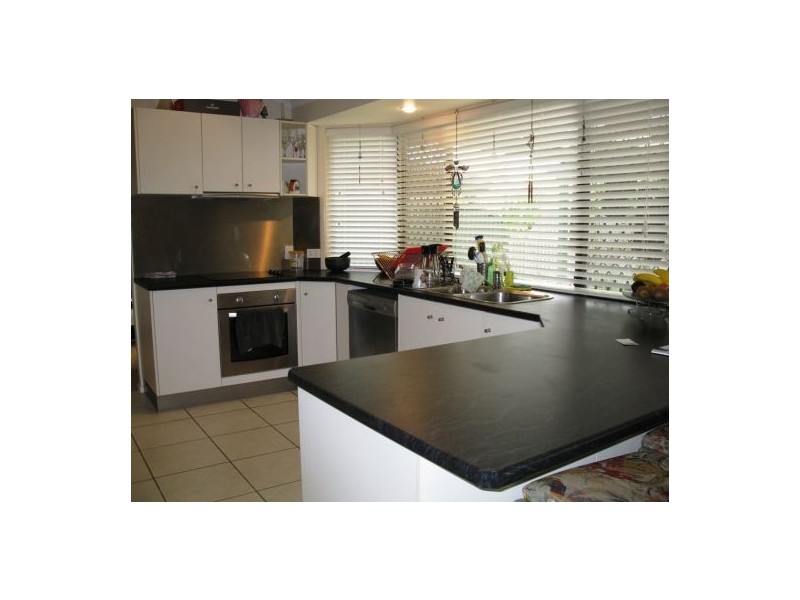 29 Illaroo Street, Warana QLD 4575