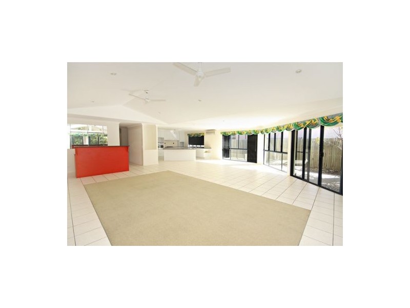 10 Tassel Place, Twin Waters QLD 4564