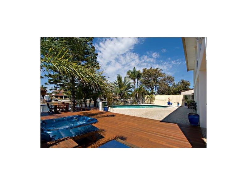 14 Adaluma Avenue, Buddina QLD 4575