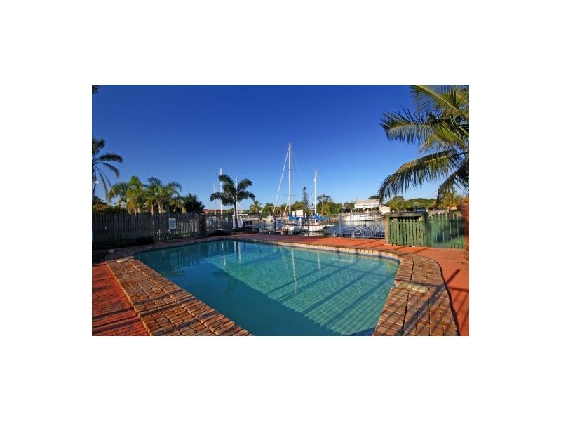 13 Adelong Crescent, Buddina QLD 4575