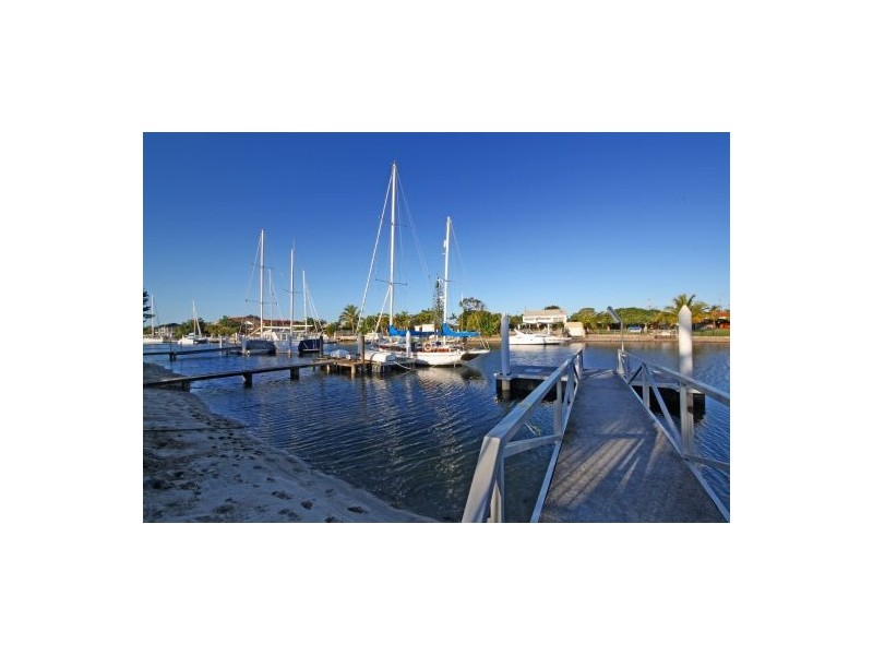 13 Adelong Crescent, Buddina QLD 4575