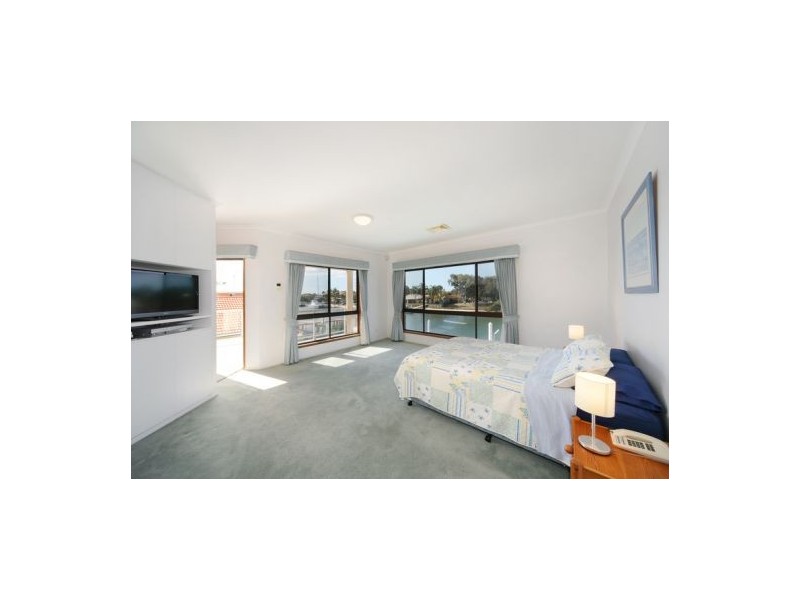 20 Coomaroo Crescent, Minyama QLD 4575