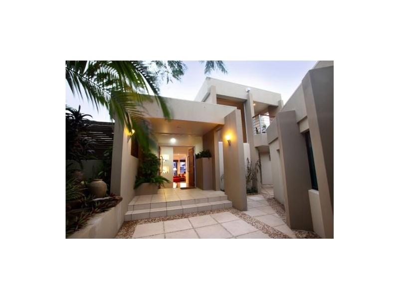 45 Coomaroo Crescent, Minyama QLD 4575