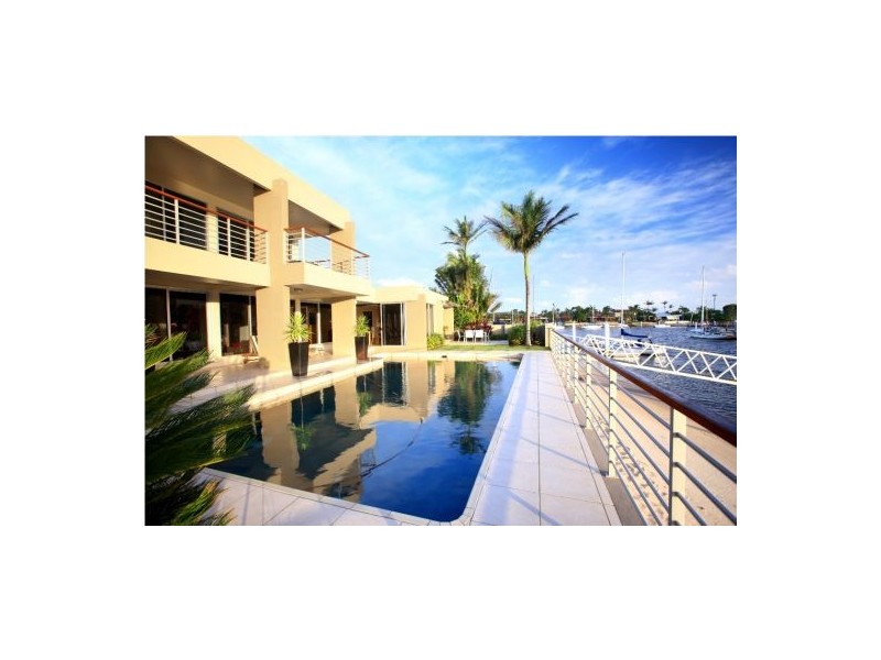 45 Coomaroo Crescent, Minyama QLD 4575