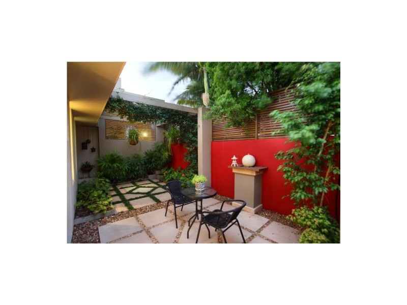 45 Coomaroo Crescent, Minyama QLD 4575