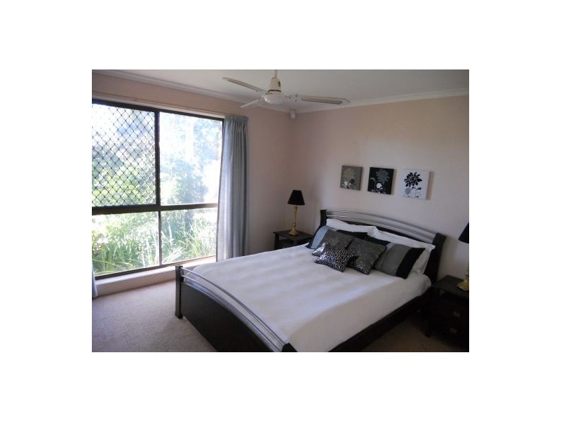 4 Jessica Boulevard, Minyama QLD 4575