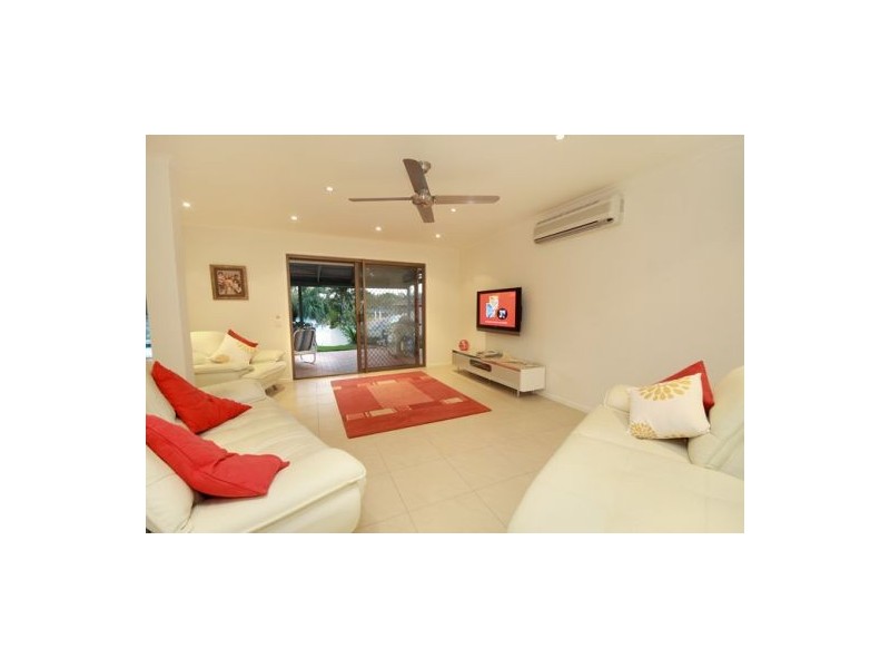 36 Jessica Boulevard, Minyama QLD 4575