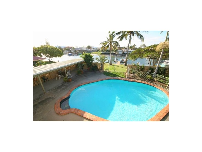 27 Kooringal Crescent, Buddina QLD 4575