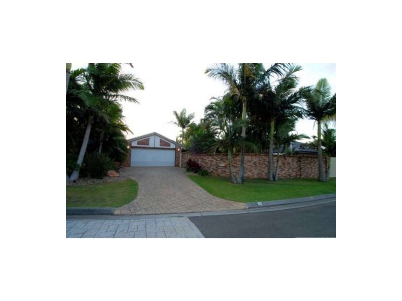 8 Waterford Court, Maroochydore QLD 4558