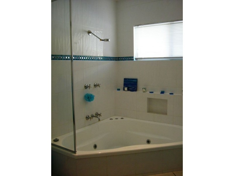 unit 103 151/153 Mudjimba Beach Rd, Mudjimba QLD 4564