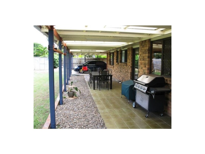 24 Pheasant Street, Buddina QLD 4575