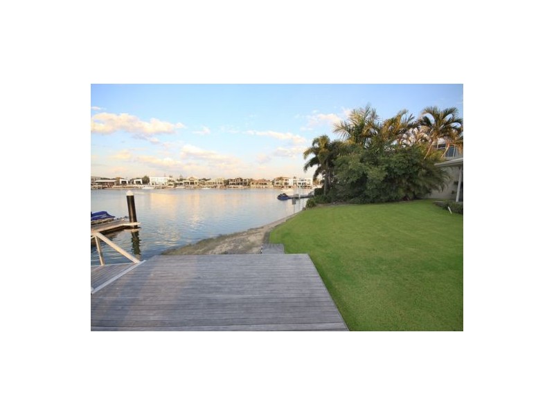 25 Neerim Drive, Mooloolaba QLD 4557
