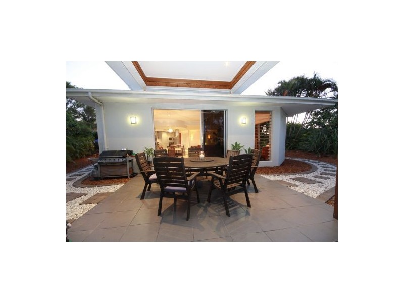 7 Mooloolah Drive, Minyama QLD 4575