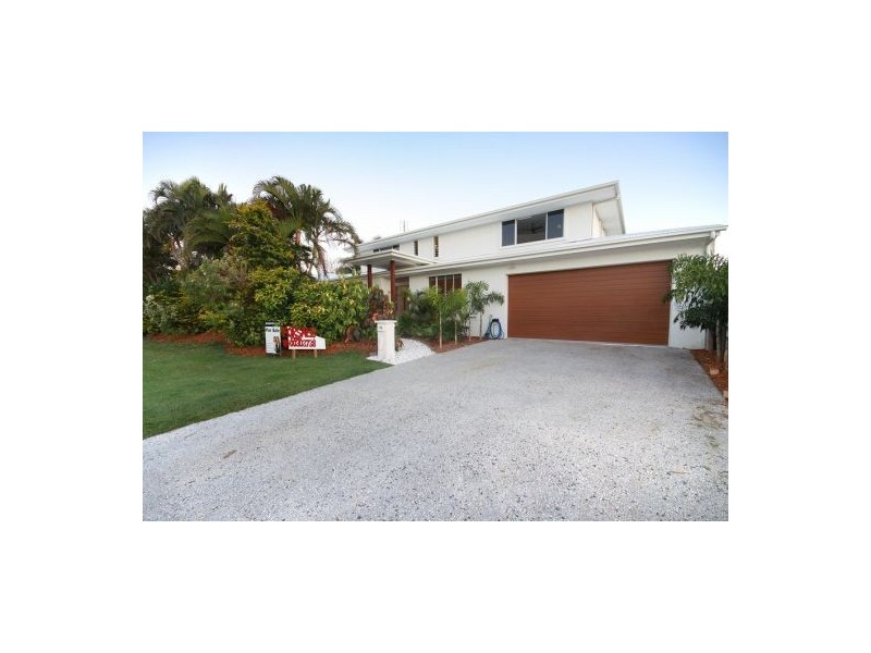 7 Mooloolah Drive, Minyama QLD 4575