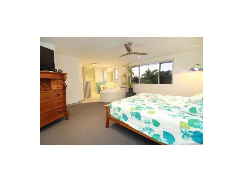 7 Mooloolah Drive, Minyama QLD 4575