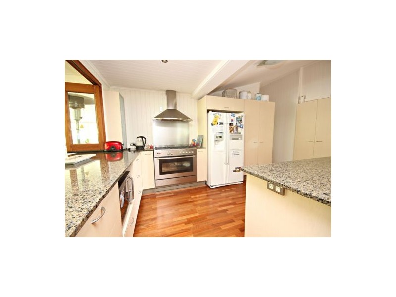 3  Waterloo Court, Tanawha QLD 4556