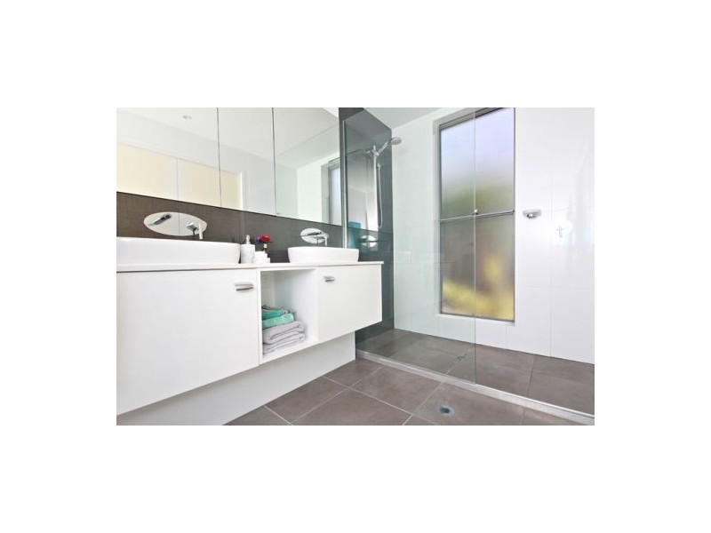 4 Rosella Street, Buddina QLD 4575