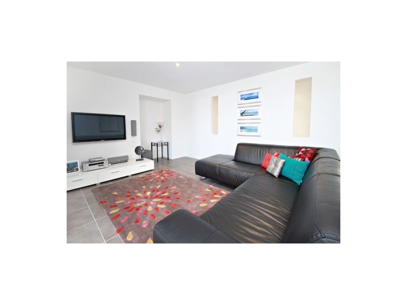 4 Rosella Street, Buddina QLD 4575