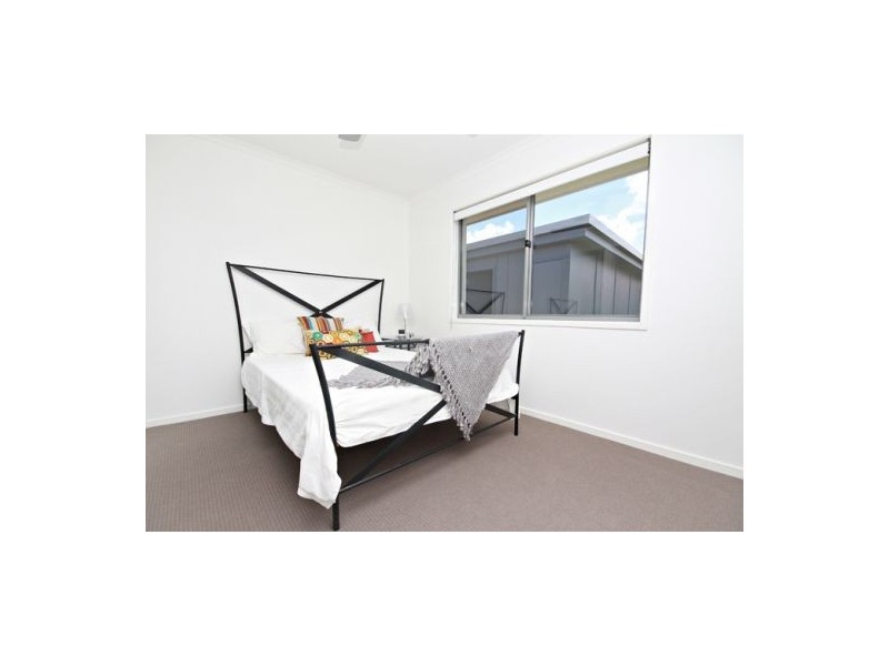 4 Rosella Street, Buddina QLD 4575