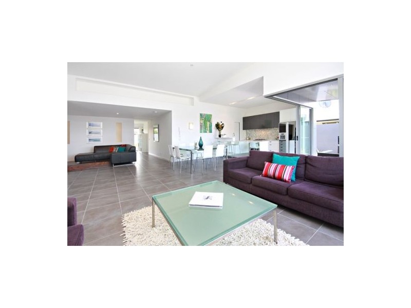 4 Rosella Street, Buddina QLD 4575