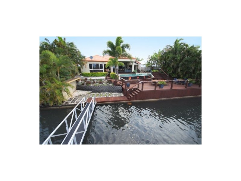 102 Sunbird Chase, Minyama QLD 4575