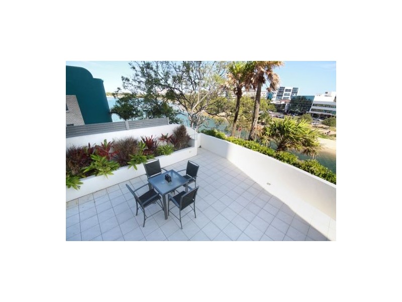 203  ‘Aurora’ 4-6 Duporth Avenue, Maroochydore QLD 4558