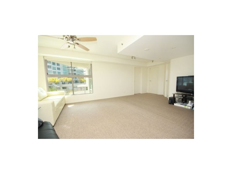 203  ‘Aurora’ 4-6 Duporth Avenue, Maroochydore QLD 4558