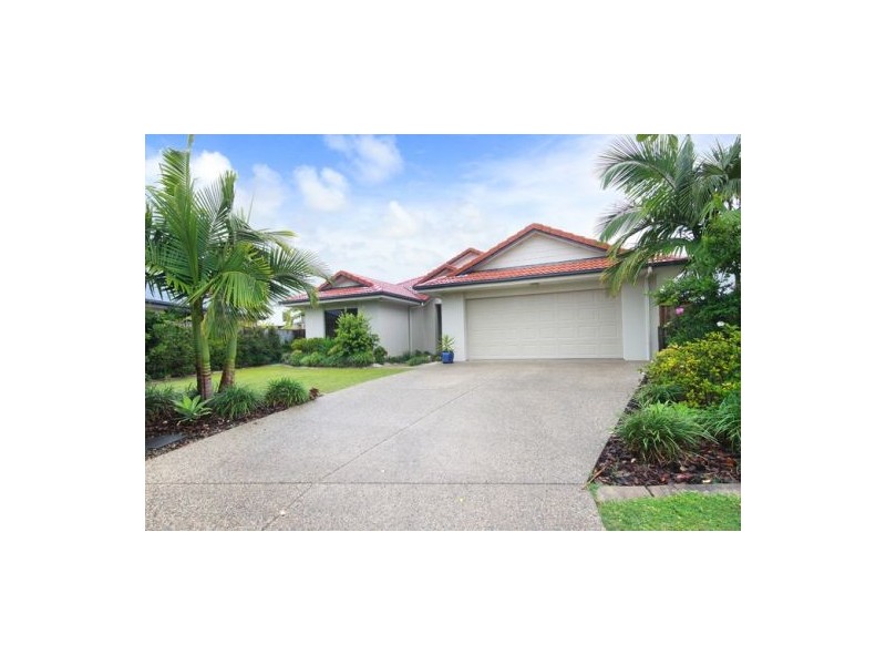 9  Anchorage Court, Twin Waters QLD 4564