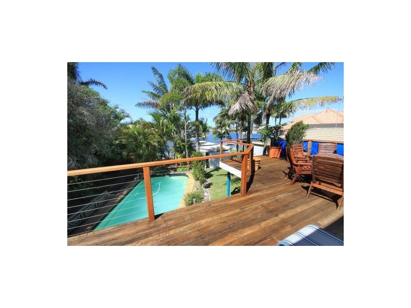 2 Myoora Court, Minyama QLD 4575