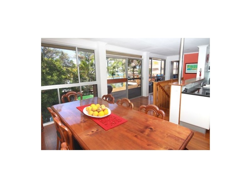 2 Myoora Court, Minyama QLD 4575