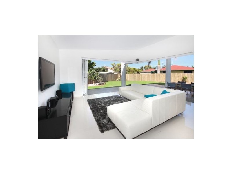 2 Kite Place, Buddina QLD 4575