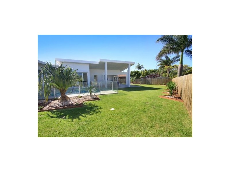 2 Kite Place, Buddina QLD 4575