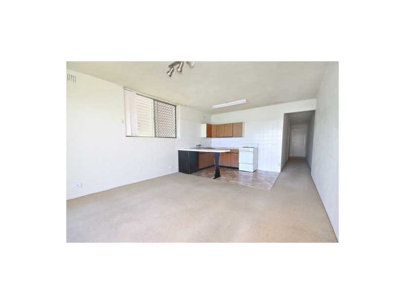 4 ‘Anchor’ 76 Duporth Avenue, Maroochydore QLD 4558