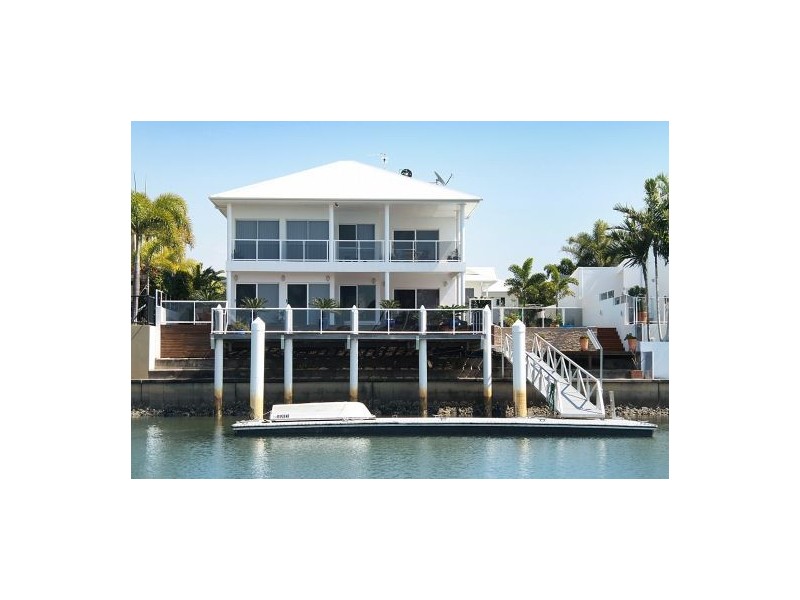 31 Mooloolah Island, Minyama QLD 4575