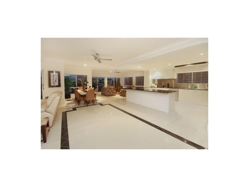 31 Mooloolah Island, Minyama QLD 4575