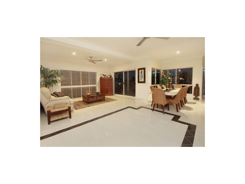 31 Mooloolah Island, Minyama QLD 4575
