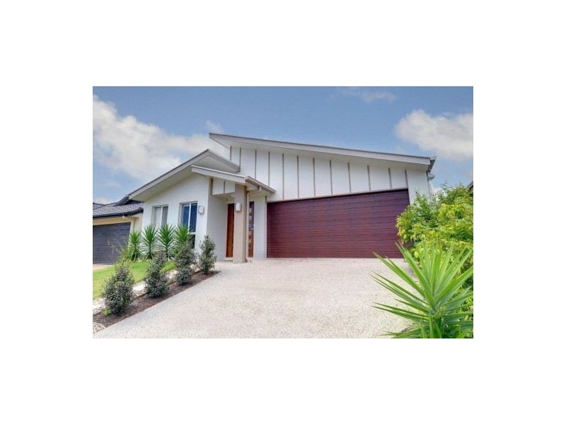 11 Clarence Place, Sippy Downs QLD 4556